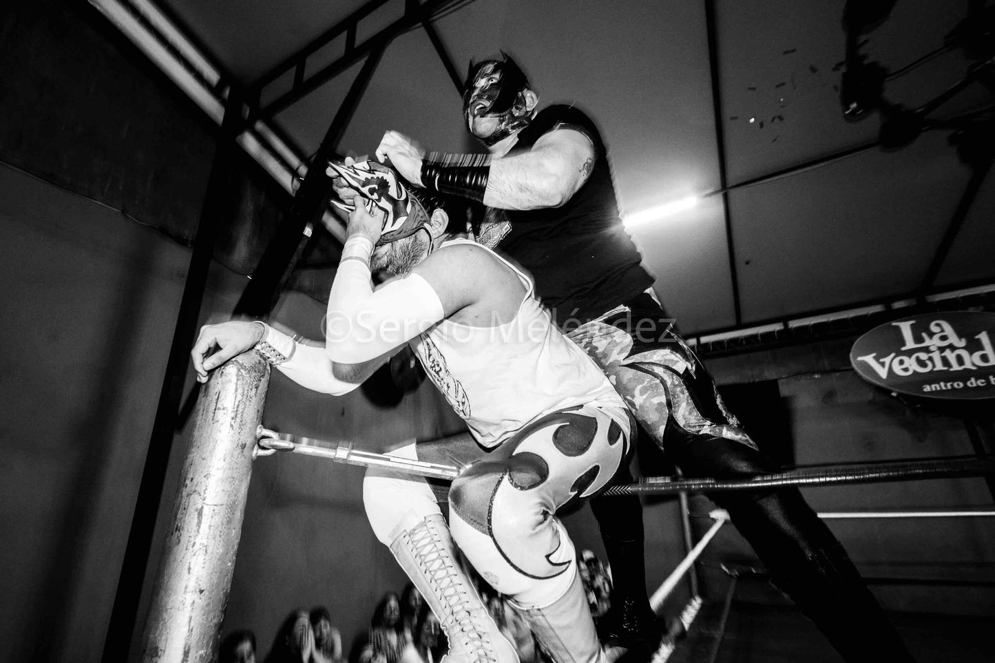 Desenmascarado / Unmasked