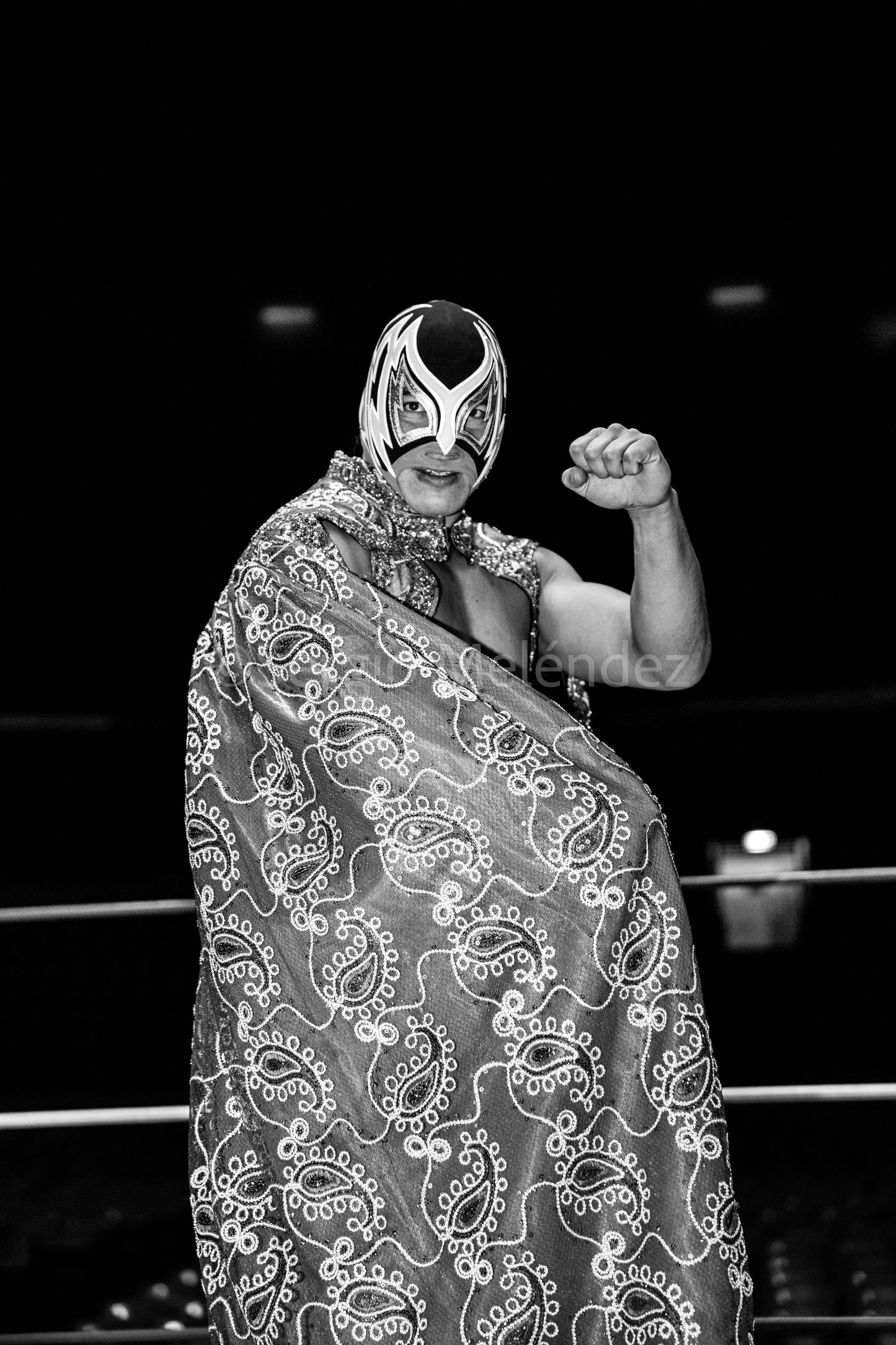 "Identidad Que Resiste"